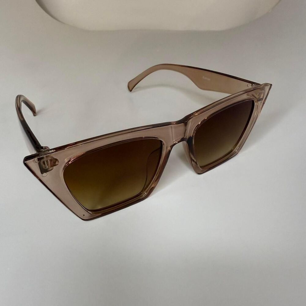 Cat eye Brown and Tan Sunglasses